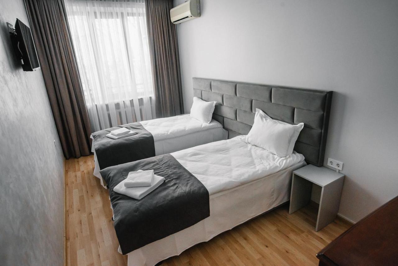 Чевермето-Ірен Lutsk Ngoại thất bức ảnh